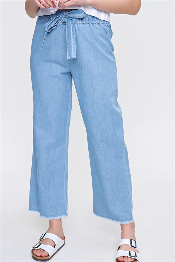Kadın Açık Mavi Bol Paça Jeans Kot Pantolon