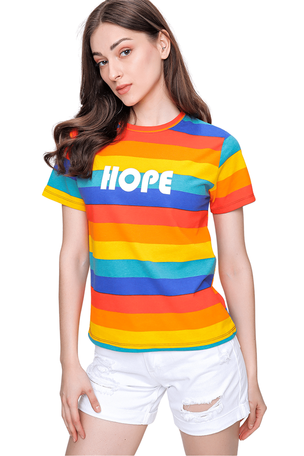 Kadın Renkli Çizgili Hope Baskılı Tişört