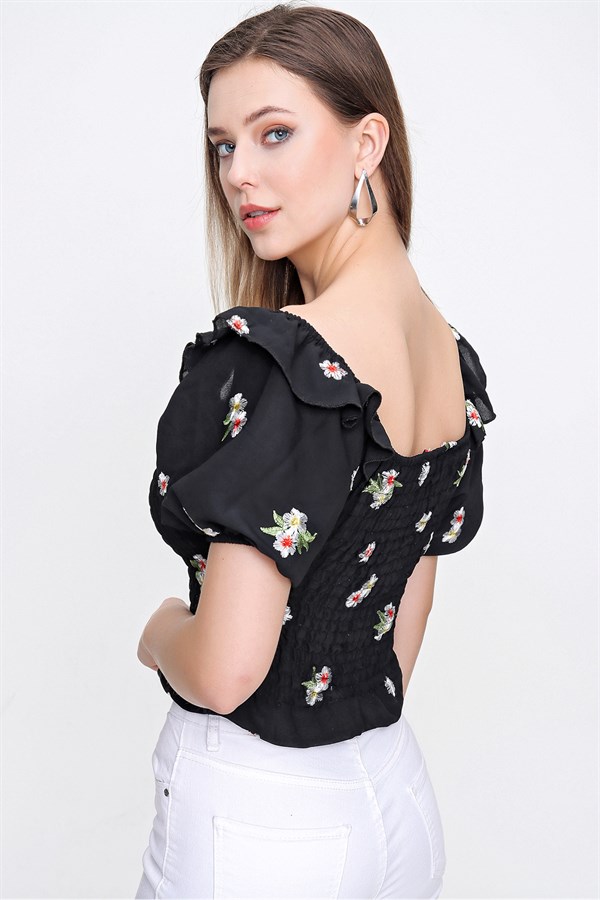 Kadın Siyah Çiçek Desen Gipeli Bluz