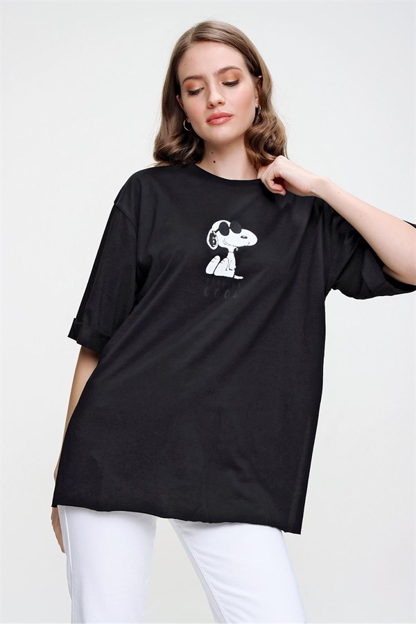 Kadın Siyah Snoopy Baskılı Tişört