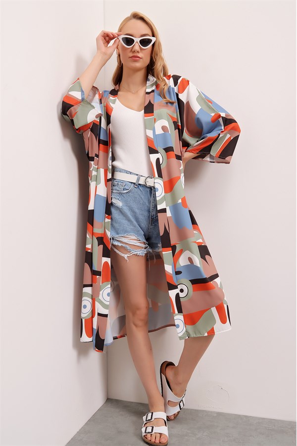 Kadın Renkli Desenli Kimono Ceket