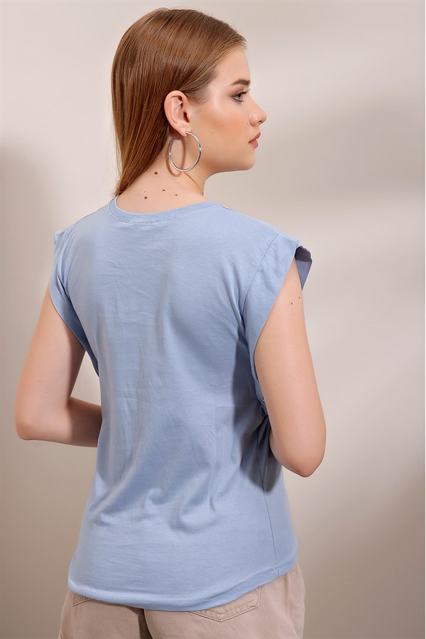 Kadın Mavi Sıfır Kol Tişört