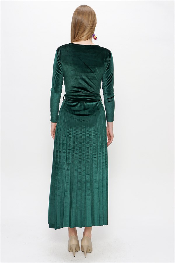 Kadın Zürüt Yeşil Kemerli Uzun Kadife Elbise