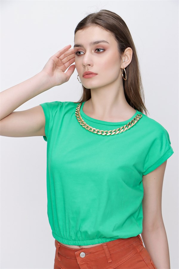 Kadın Yeşil Yakası Zincirlli Tshirt