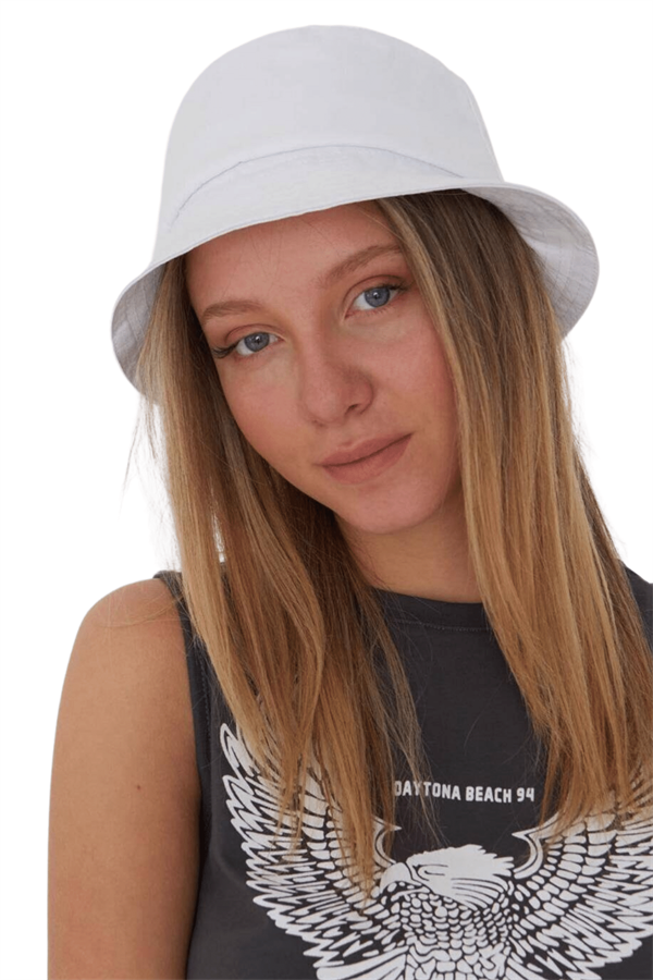 Kadın Beyaz Sade Bucket Şapka