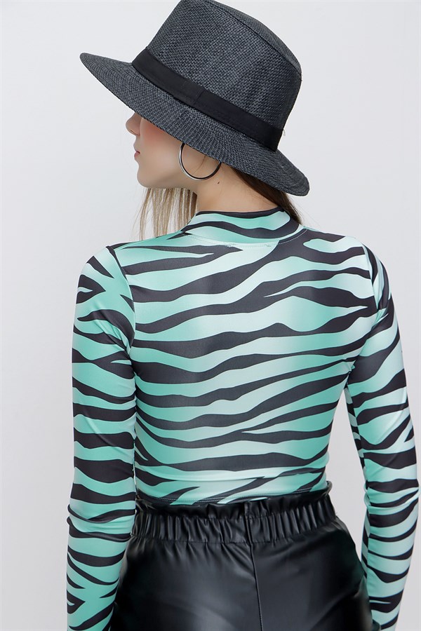 Kadın Mint Zebra Desen Crop Bluz