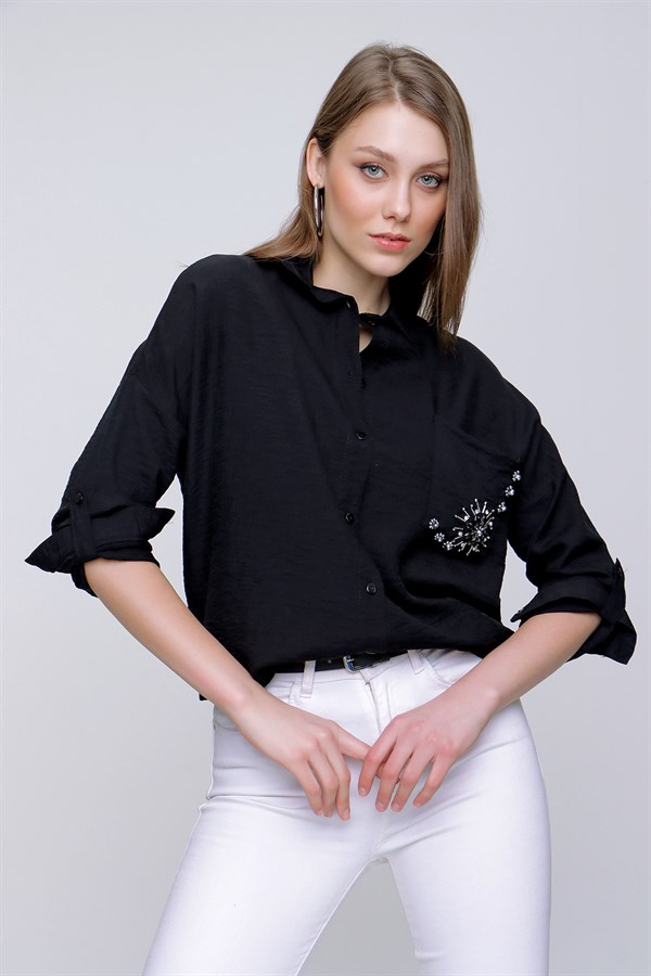 Kadın Siyah Cebi Taş İşlemeli Gömlek
