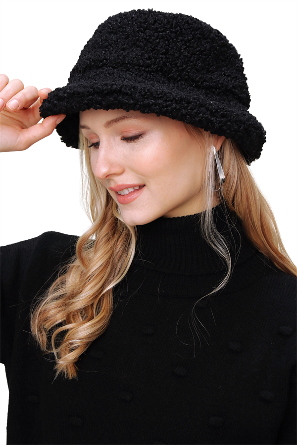 Kadın Siyah Kürk Şapka