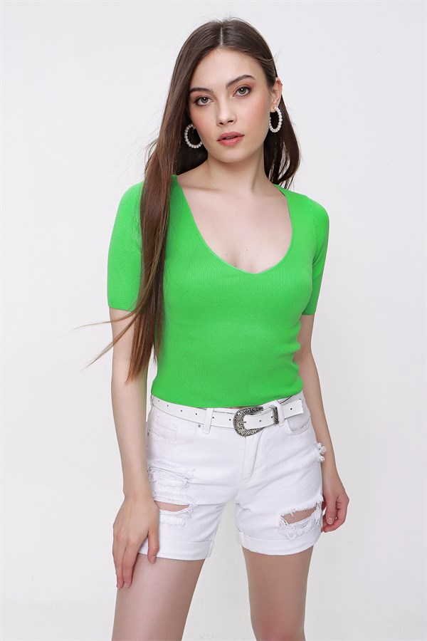 Kadın Yeşil V Yaka Kısa Kol Triko Bluz