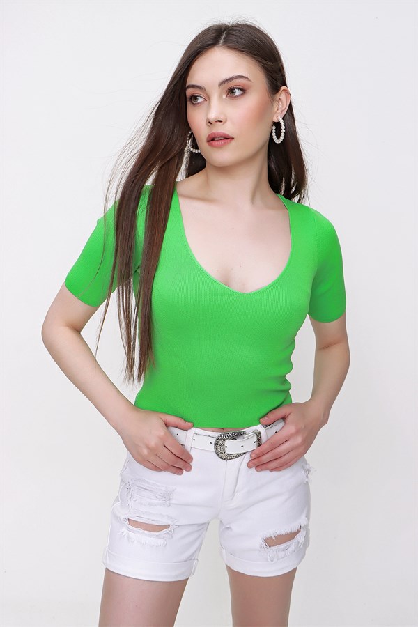 Kadın Yeşil V Yaka Kısa Kol Triko Bluz