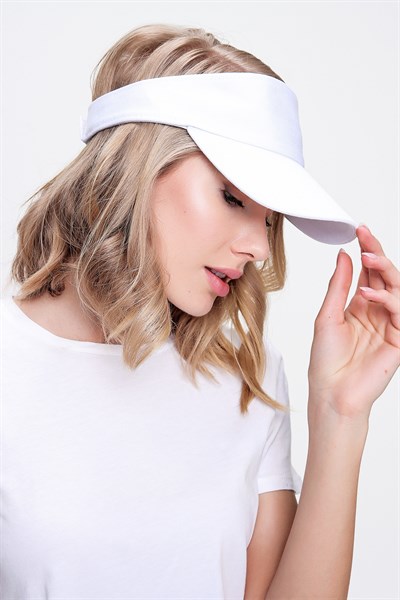 Kadın Beyaz Tenisci Şapka