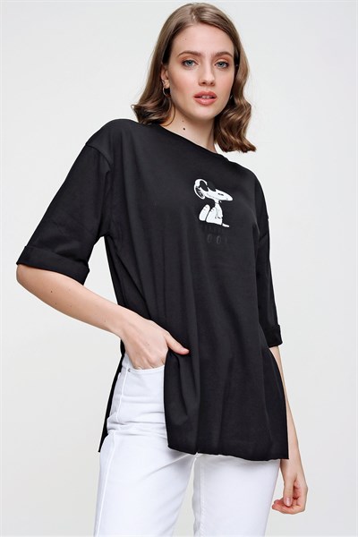 Kadın Siyah Snoopy Baskılı Tişört