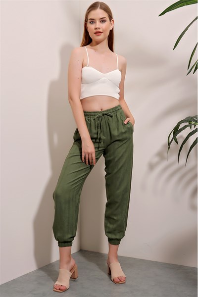 Kadın Yeşil Paçası Lastikli Pantolon