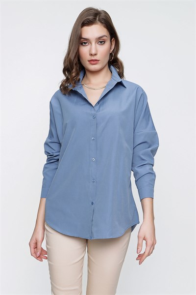 Kadın Mavi Geniş Yaka Düz Gömlek