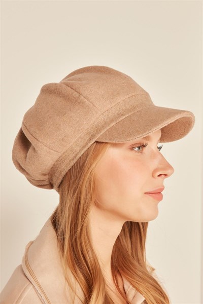 Kadın Bej Kaşe 8 Parçalı Kep Şapka