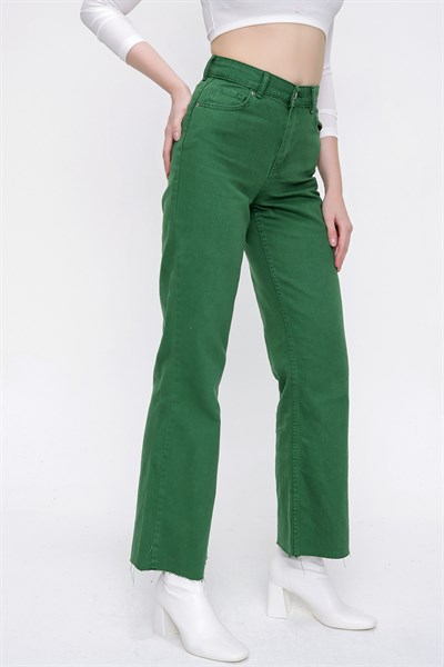 Kadın Koyu Yeşil Kesik Bol Paça Pantolon