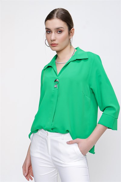 Kadın Yeşil Gömlek Yaka Kapri Kol Şifon Bluz