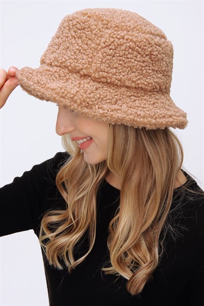 Kadın Bej Kürk Şapka