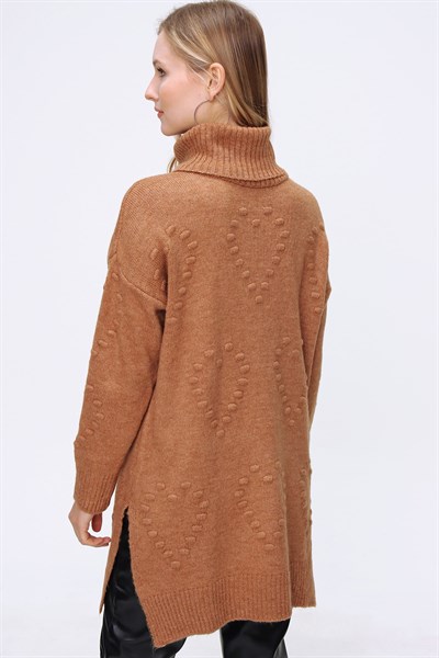 Kadın Camel Kalp Ponpon Desen Triko Boğazlı Tunik