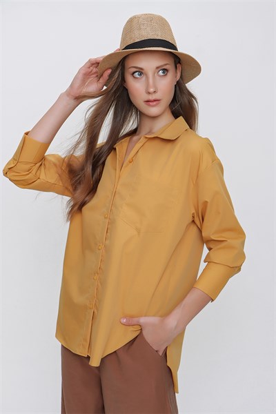 Kadın Hardal Sırtı Düğme Detaylı Oversize Gömlek