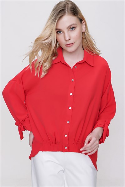 Kadın Kırmızı Büzgülü Önü Kısa Arkası Uzun Gömlek