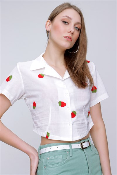 Kadın Krem Çilek Nakışlı Crop Gömlek