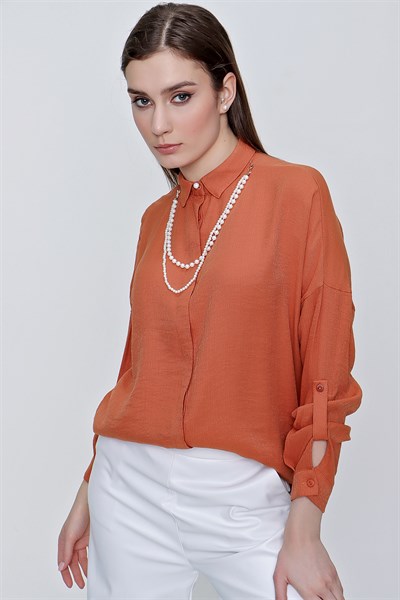 Kadın Orange İnci Kolyeli Simli Gömlek