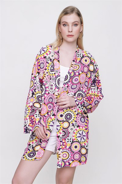 Kadın Pembe Desenli Kimono Ceket