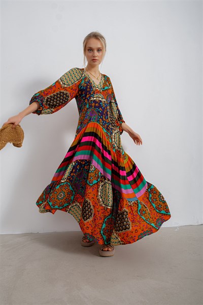 Kadın Renkli Etnik Desen Balon Kol Uzun Elbise