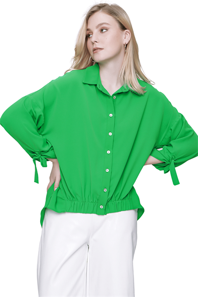Kadın Yeşil Büzgülü Önü Kısa Arkası Uzun Gömlek