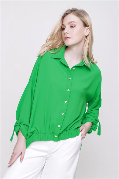 Kadın Yeşil Büzgülü Önü Kısa Arkası Uzun Gömlek