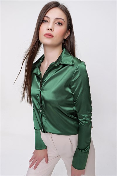 Kadın Yeşil Kol Manşetli Saten Gömlek