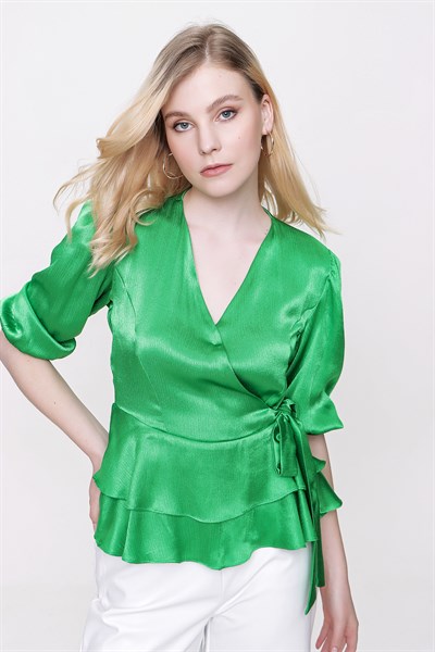 Kadın Yeşil Kruvaze Yaka Bağlamalı Saten Bluz