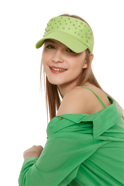 Kadın Yeşil Üzeri Taşlı Tenisçi Şapka